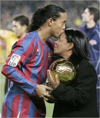 ronaldinho et sa mére